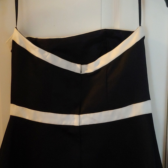 Perfect for Prom! Classic formal black and white dress in size 7/8. - Picture 4 of 4